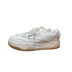 Reebok White Leather Sneakers Gum Sole Lace Up Casual Women 8